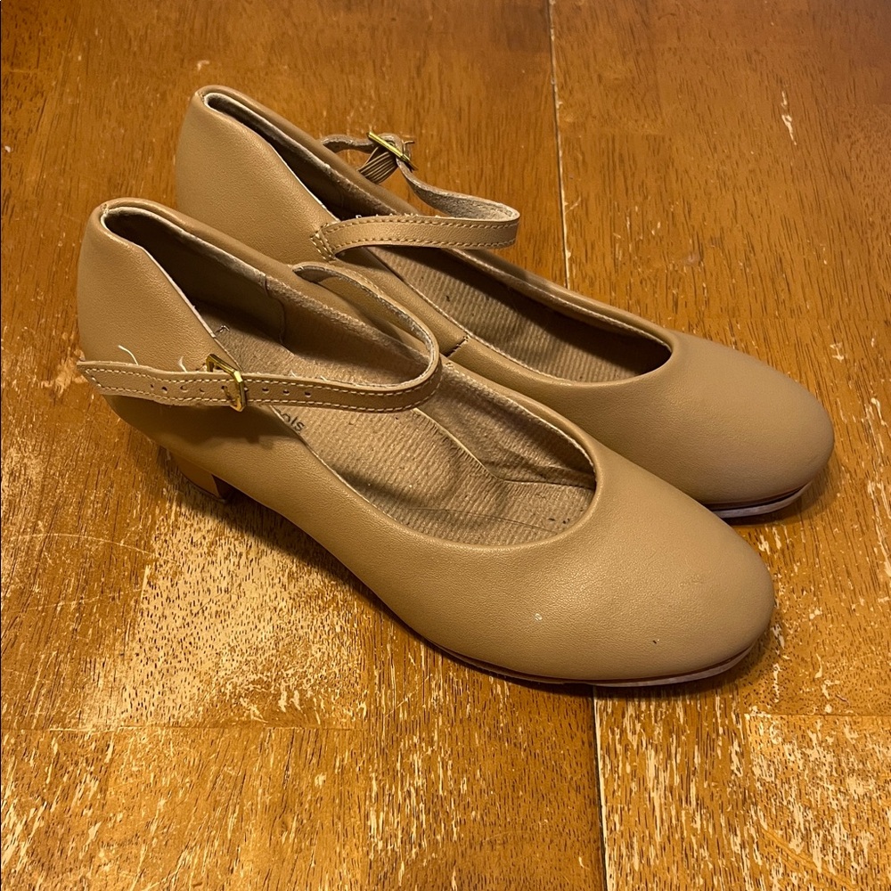Elegant Tan Women's Mary Jane Tap Shoes Size 7 Style T9800